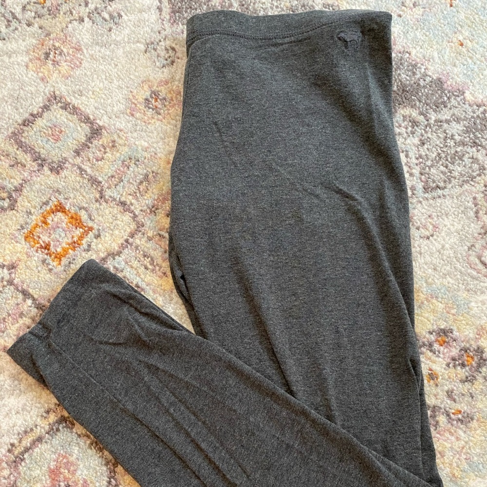 Gray VS leggings